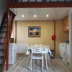 Climatise 4 Places De 25 M2 Avec Mezzanine, Terrasse